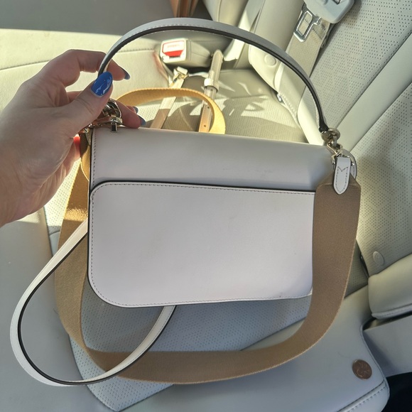Kate spade crossbody - Picture 3 of 3